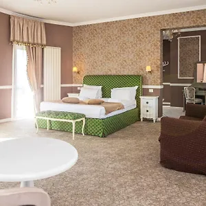 **** Отель Boutique Lafayette Румыния